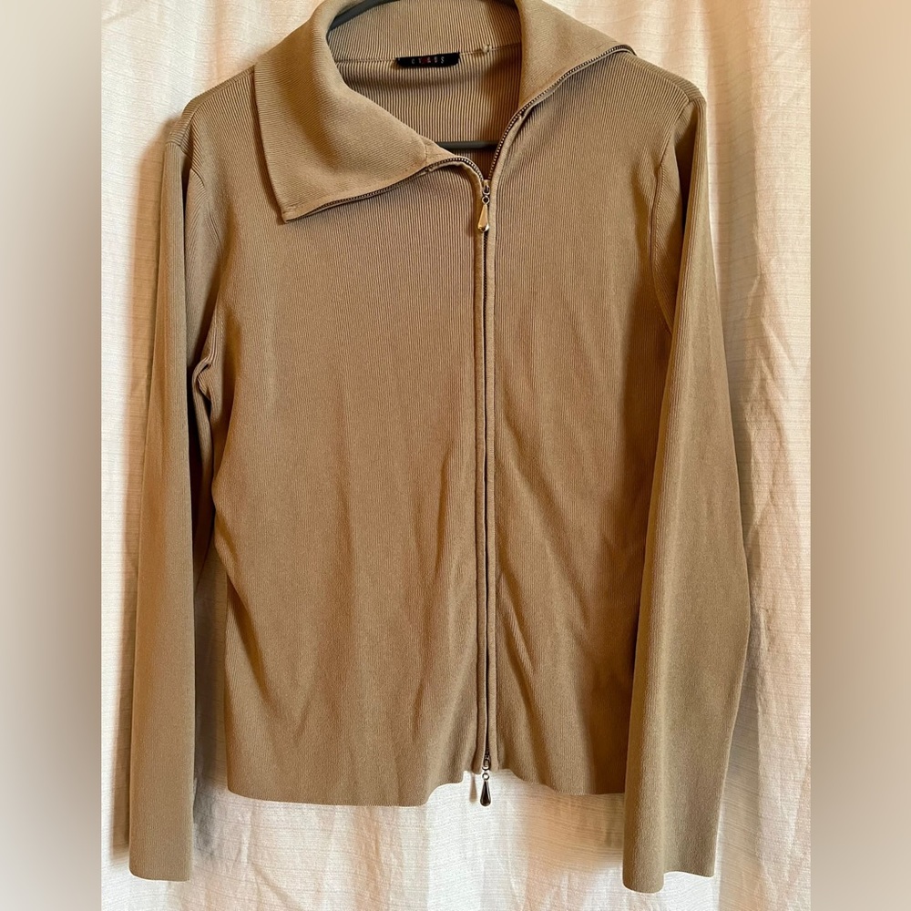 Zip-up sweater with collar, camel-colored